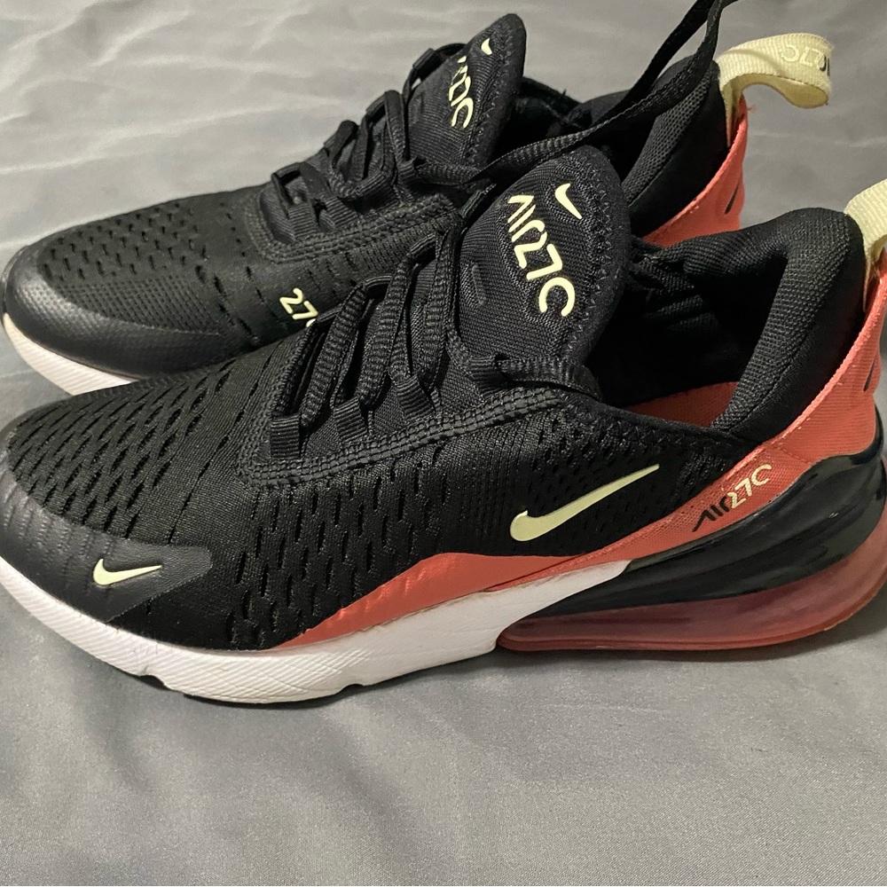 Nike Air Max 270